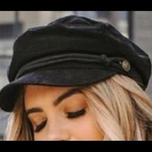 Kittenish hat — so cute! Worn once